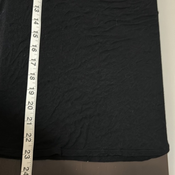 Anthropologie TINY Raye Black Floral
Sheer Sleeve Top Boho Round Neck Sz M - Picture 15 of 15